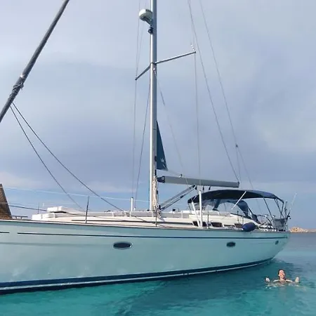 Solevento Sail Yacht Botel