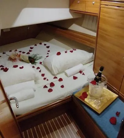 Solevento Sail Yacht Bateau-hôtel